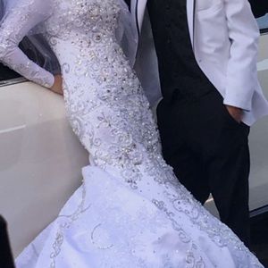 Wedding dress